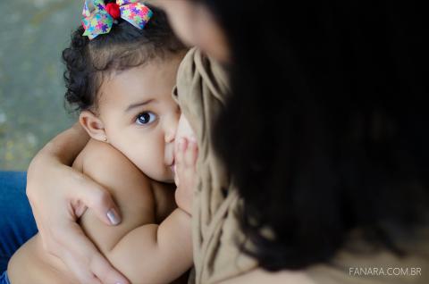 Ensaio fotográfico de Mãe com bebê